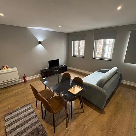 Ardosia Apartment